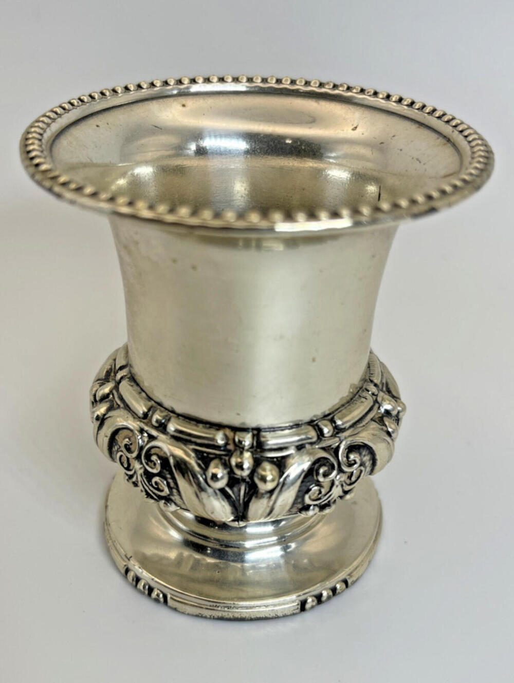 Vintage Ronson Waldorf Weighted Silver Plate Cigarette Holder 3" x 2.5"